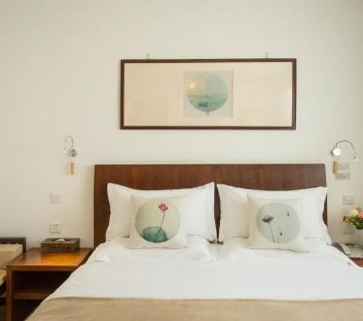 Dali Yanyuan Mountain Retreat