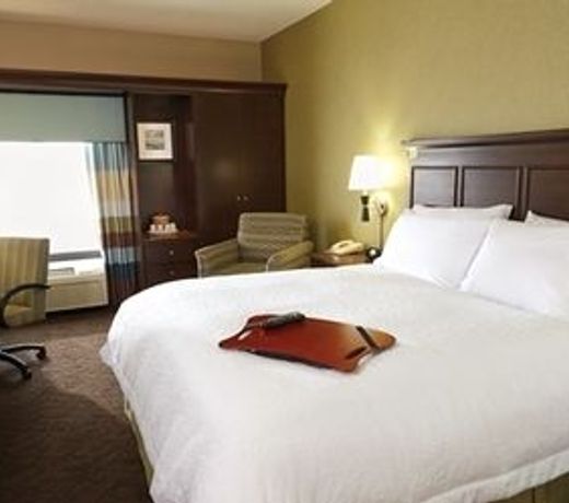 Hampton Inn and Suites Ames, IA