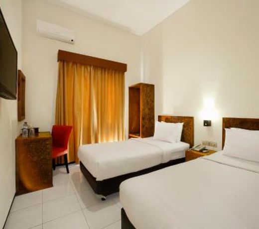 Ciptaningati Hotel