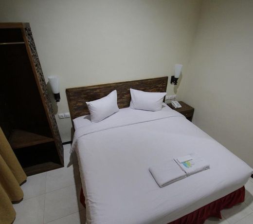 Ciptaningati Hotel