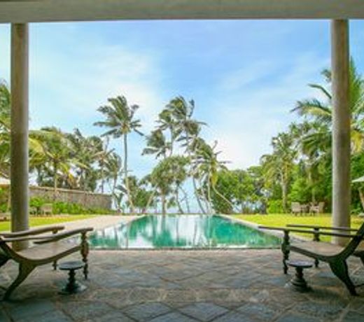 Villa Saffron Hikkaduwa