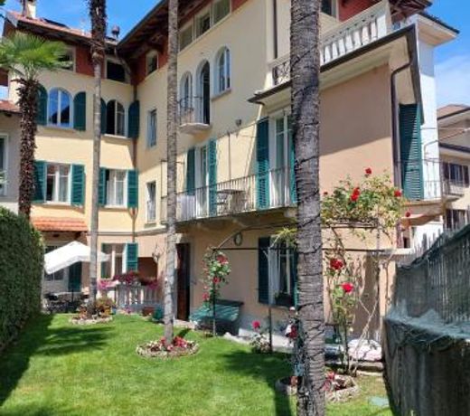 Casa Lari Stresa