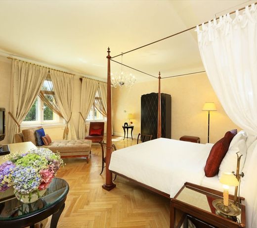 Smetana Hotel