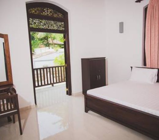 Villa Frangipani