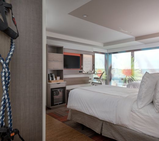 EVEN Hotel Brooklyn, an IHG Hotel