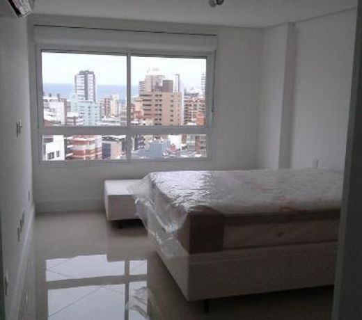 Apartamento com Vista Oceânica