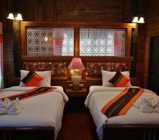 Buraphat Resort
