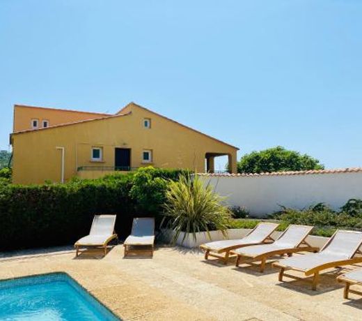 Residence Marie Diane - Appart Cote Piscine F