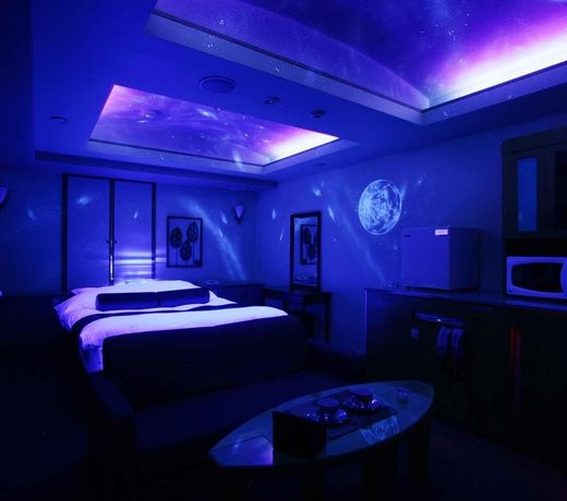 Water Hotel Mw (Love Hotel)