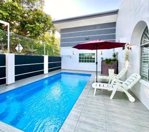 Melaka H & H Guest House