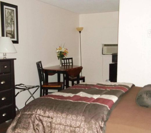 Selkirk Motel