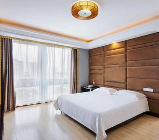 Fenghua International Hotel