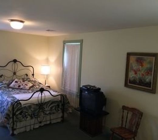 Amber Inn Bed and Breakfast