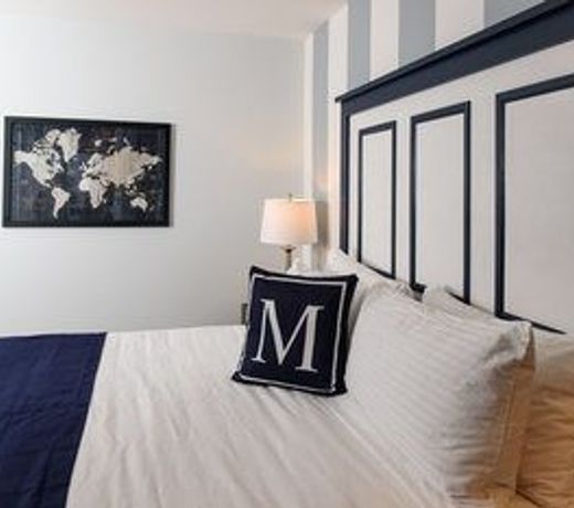 Marker 8 Hotel and Marina