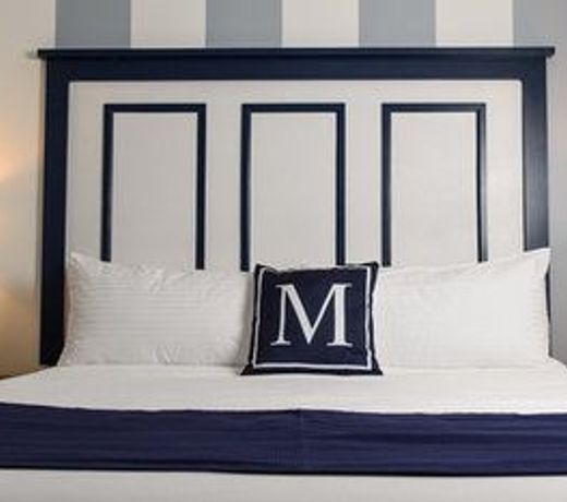 Marker 8 Hotel and Marina