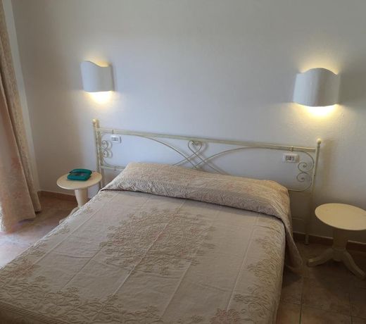 Palau City Hotel
