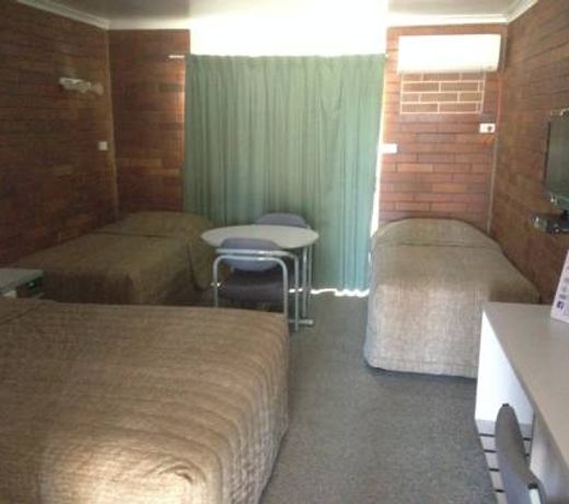 Tambo Mill Motel & Caravan Park