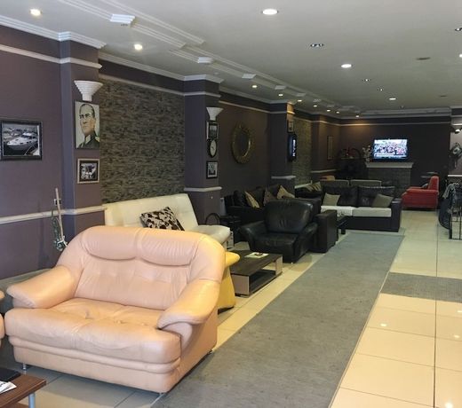 Tac Hotel
