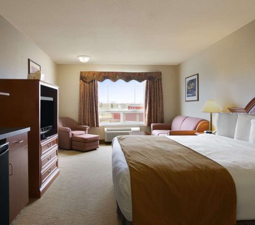 Super 8 by Wyndham Fort Nelson BC
