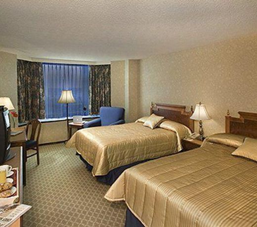Sandman Signature Edmonton Downtown Hotel