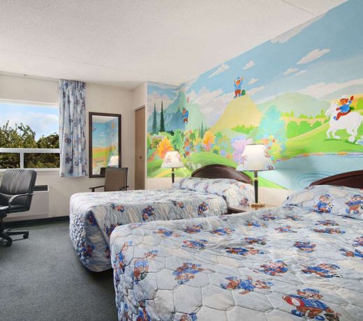 Travelodge by Wyndham Edmonton South