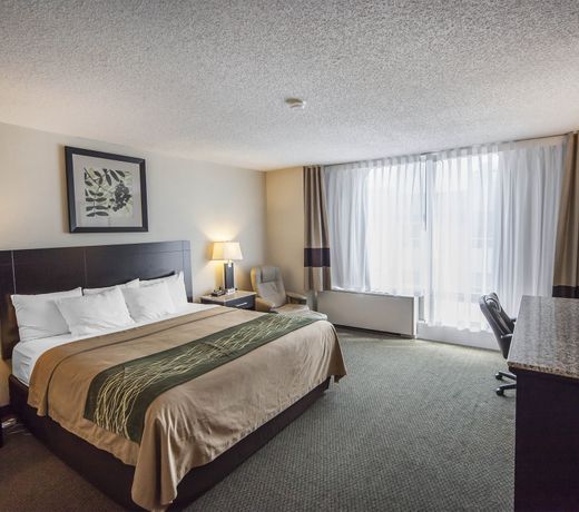 Comfort Inn & Suites Downtown Edmonton