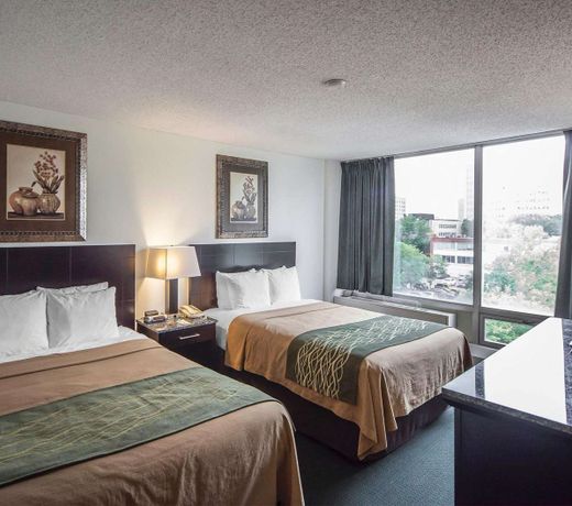 Comfort Inn & Suites Downtown Edmonton