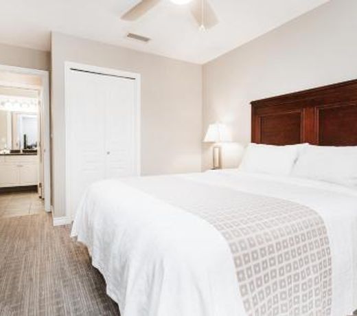 Canterra Suites Hotel