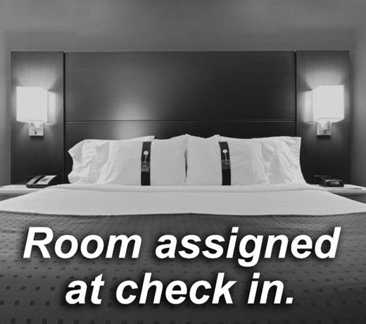 Holiday Inn Express Edmonton Downtown, an IHG Hotel