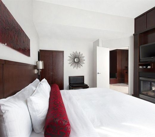 Matrix Hotel