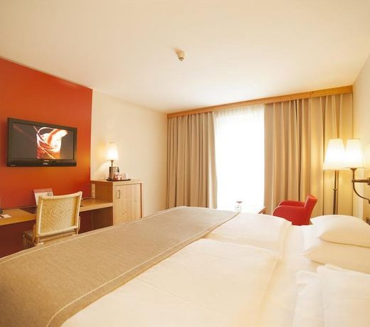 Rogner Hotel Tirana