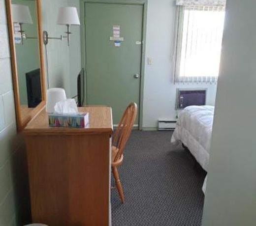 Chimo Motel