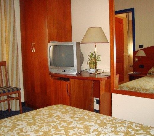 FIRENZE TIRANA