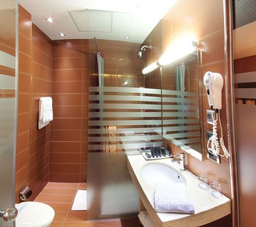 Tirana International Hotel & Conference Center