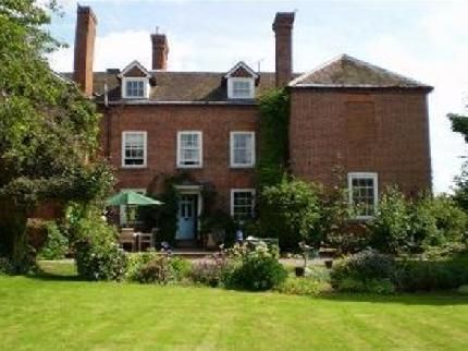 Orleton Court Farm Bed and Breakfast