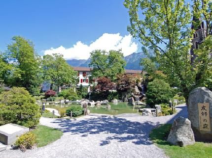 Outdoor Pictures 21