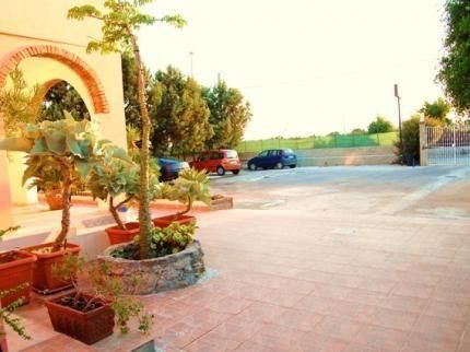 Outdoor Pictures 22
