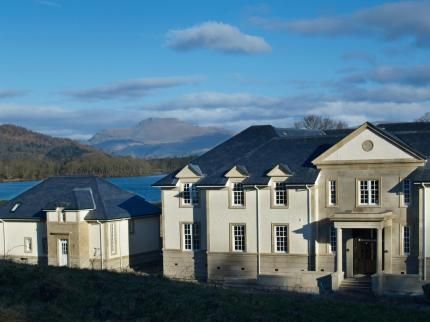 Cameron House Lodges