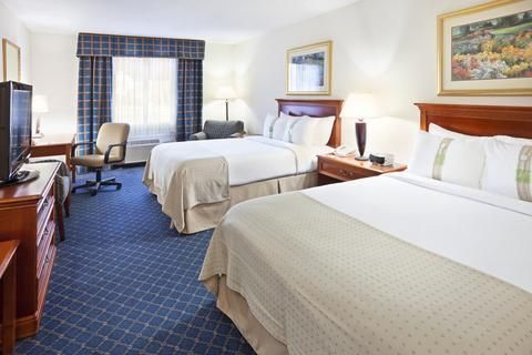 Holiday Inn Charlotte Airport, an IHG Hotel