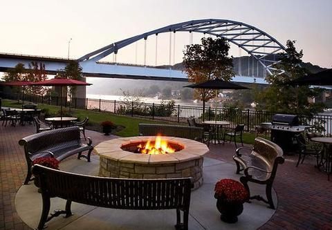 Fairfield Inn & Suites Pittsburgh Neville Island