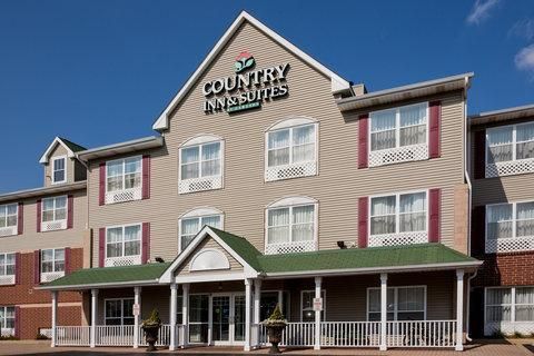 Country Inn & Suites by Radisson, Crystal Lake, IL