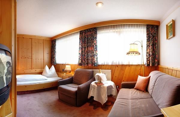 AlpenParks Chalet & Apartment Alpina Seefeld