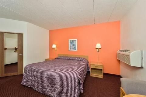Americas Best Value Inn Omaha