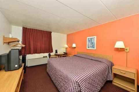 Americas Best Value Inn Omaha