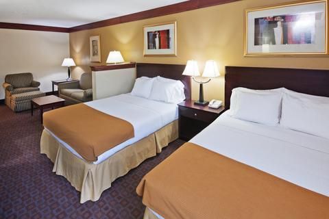 Days Inn & Suites by Wyndham Tahlequah