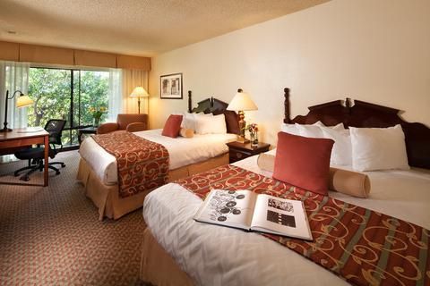 Best Western Plus Garden Court Inn