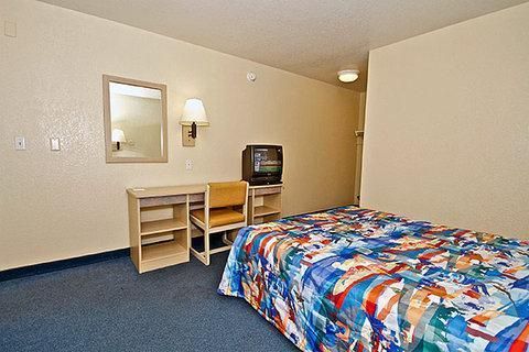 Motel 6-Westminster, CA - South - Long Beach Area