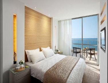 Ramada Hotel & Suites by Wyndham Netanya