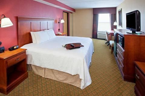 Hampton Inn Youngstown West