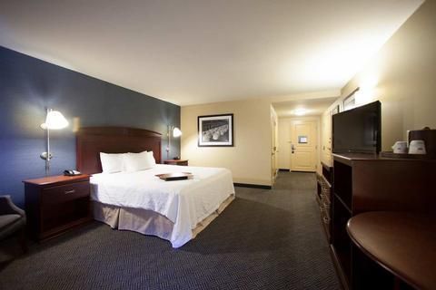 Hampton Inn Nashua